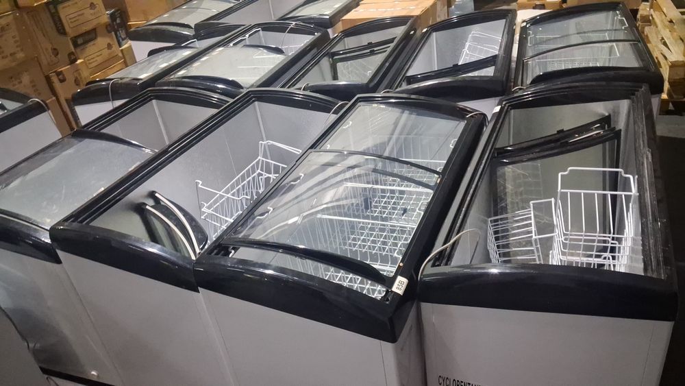 Морозильники продаётся