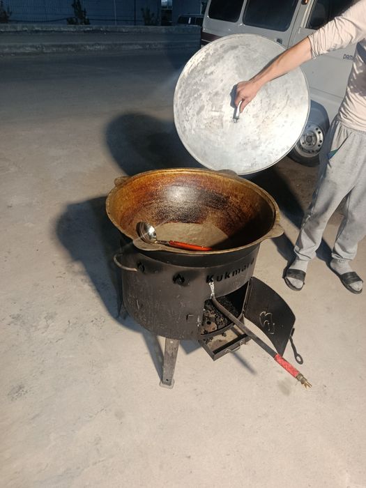 Казан Ошак Горилкасымен  Кришка