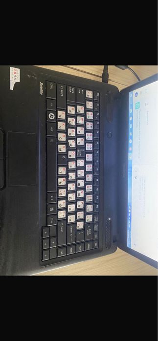 Ноутбук TOSHIBAa