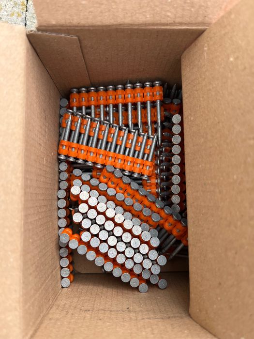 Пирони с газ SPIT PULSA – 15мм / 22мм / 32мм – комплект с газ