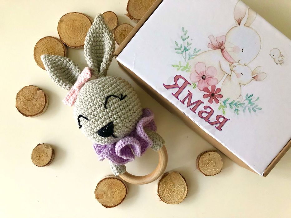 Ръчно изплетени бебешки Дрънкалки