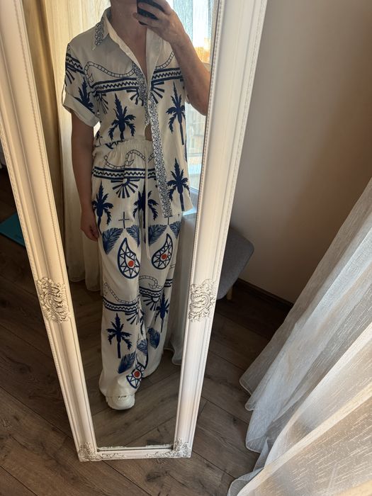 Сет от дълъг панталон и риза