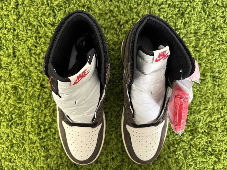 Adidasi Nike Air Jordan 1 Retro Travis Scott Cactus Mocha