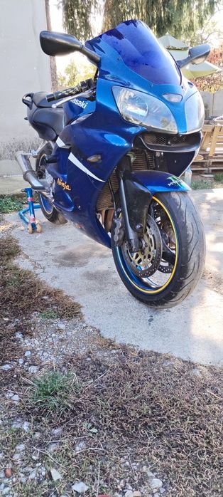 Se vinde Kawasaki  ninja zx600jj