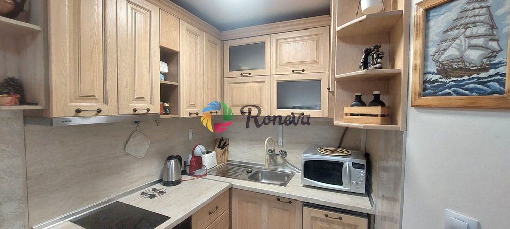 Дава се под наем Тристаен апартамент в Варна, Център - 76 кв.м за 760 € - Снимка #4