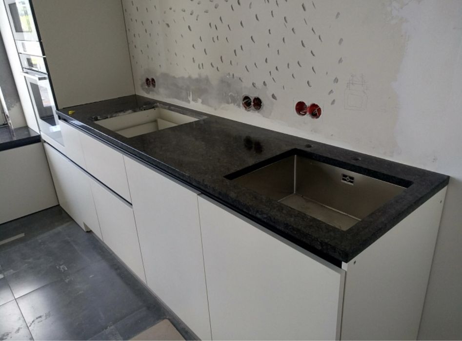 Установка Столещница из гранита , подоконники