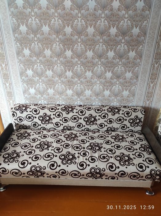 Срочно Продам  диван