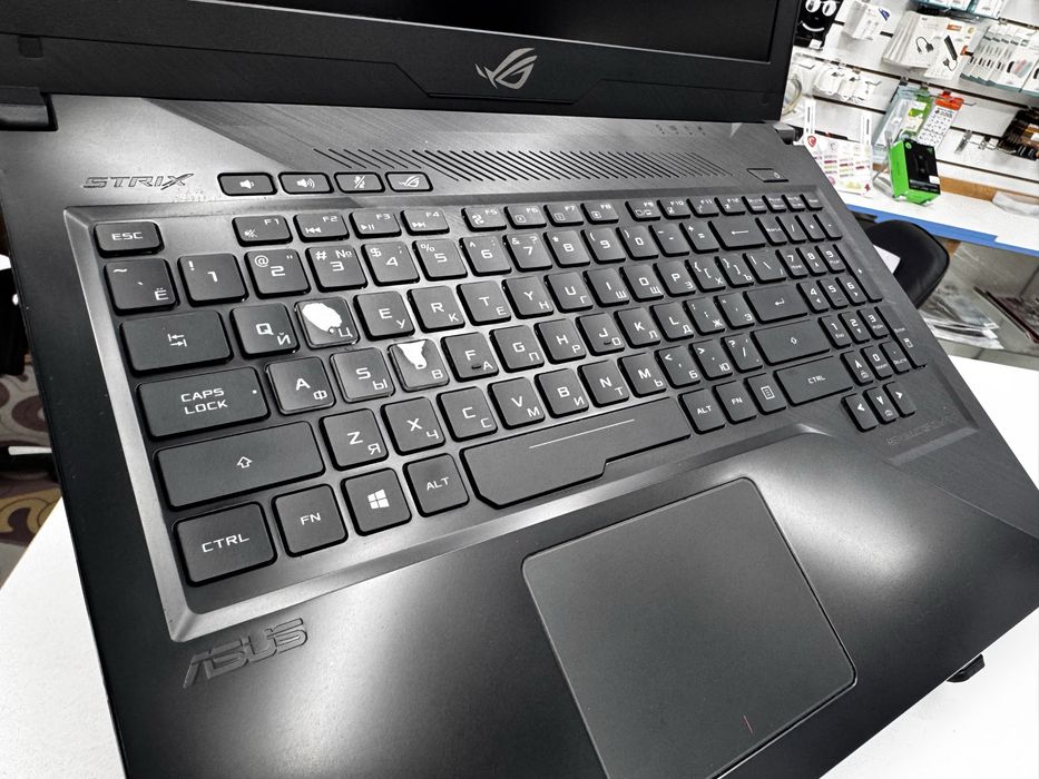 Asus Rog Strix Ноутбук