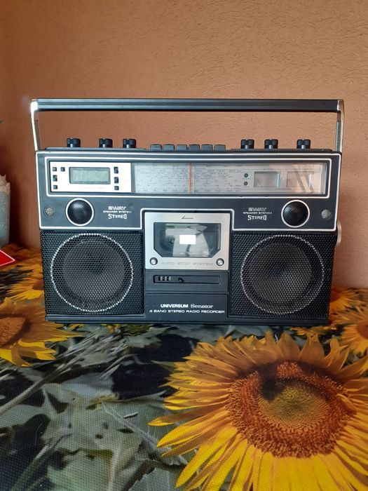 UNIVERSUM  Senator CTR 2306U