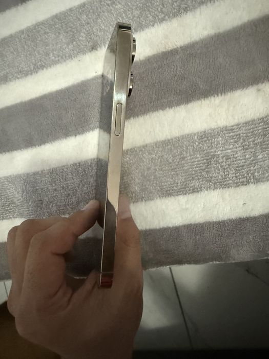 Vand iphone 14 pro max 256gb