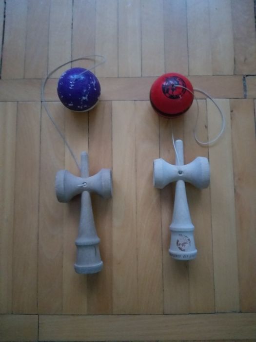 Vand 2 buc kendama