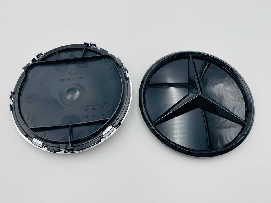 Emblema Compatibila Mercedes grila w213 crom/negru