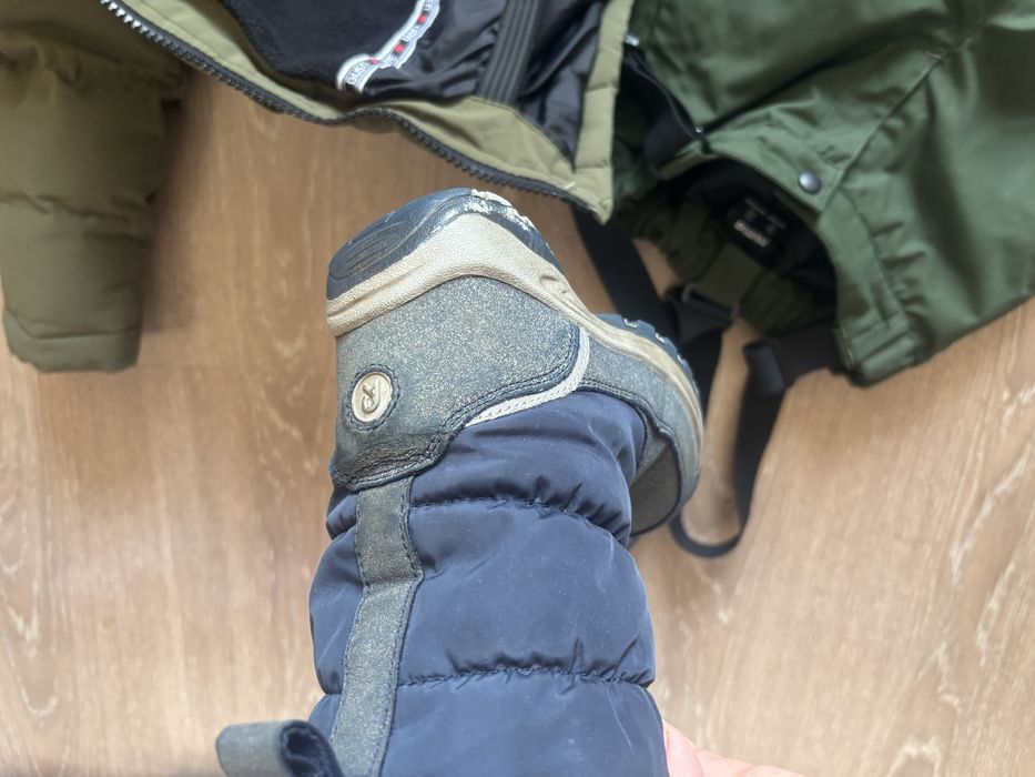 Продам куртку и комбенизон