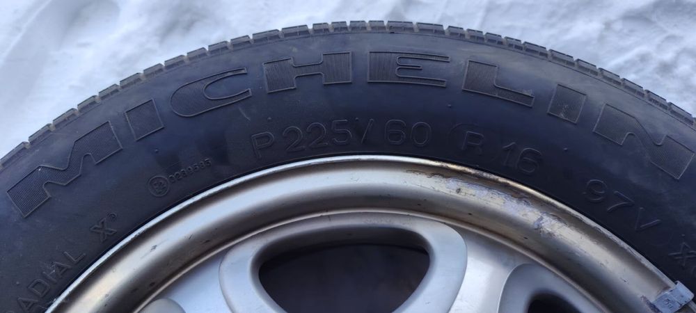 Продам колеса с дисками