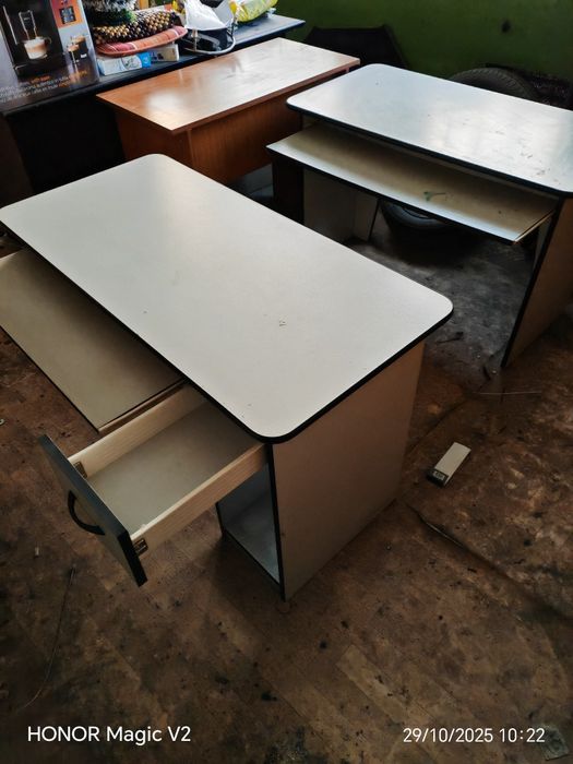 Birouri pentru casă sau firme