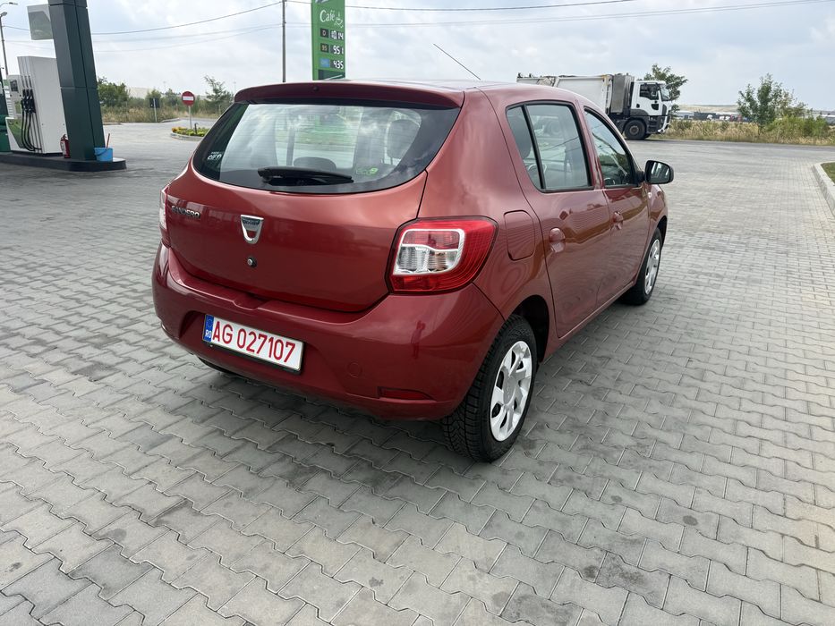 DACIA Sandero 2015 — imagine 3