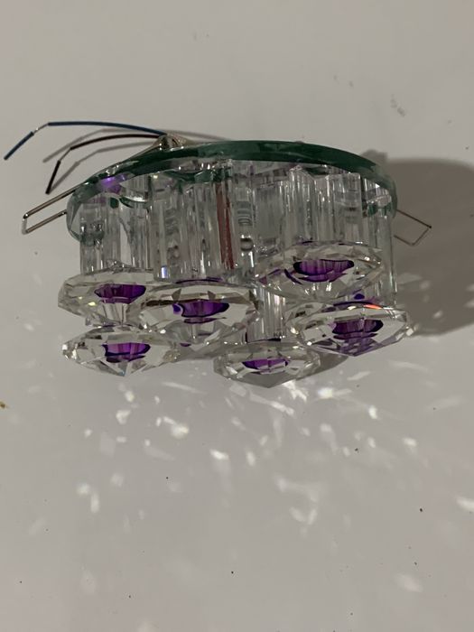 Споты потолочные.светильник.софиты