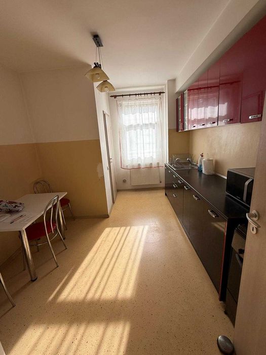 Apartament 2 camere spre inchiriat
