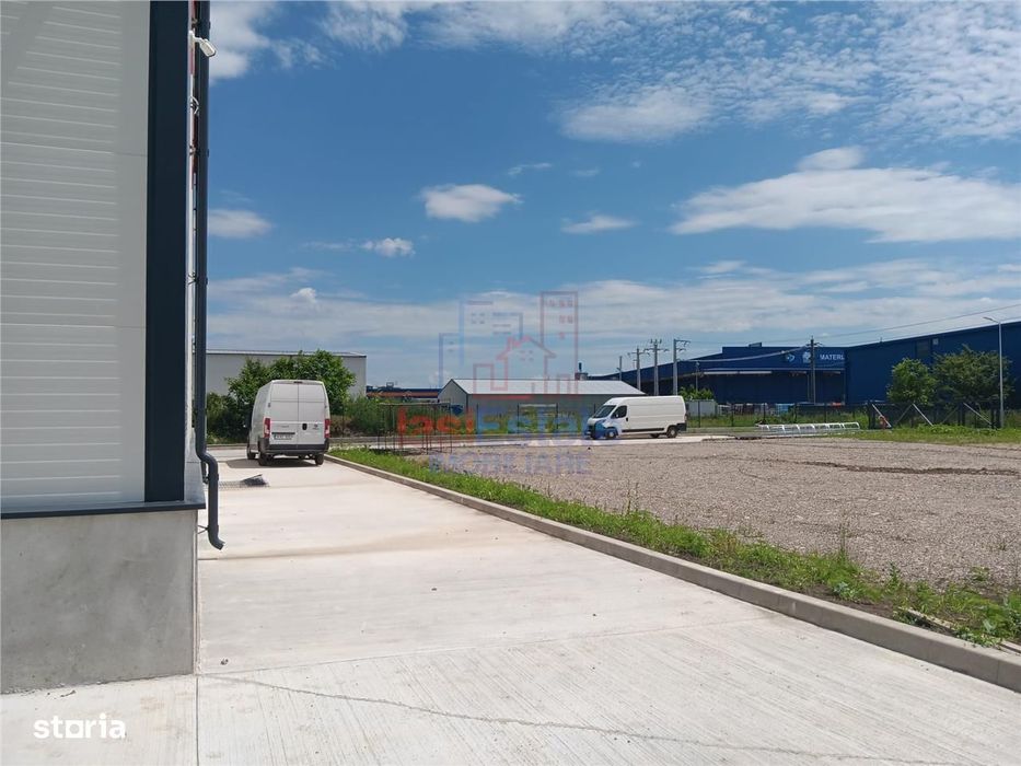 Vis a vis de METRO spatiu de birouri 108mp si teren 866mp doua cai de