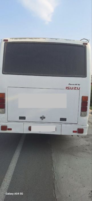 Продаётся автобус Исузу. Исузу автобус сотилади. Йили 2016.