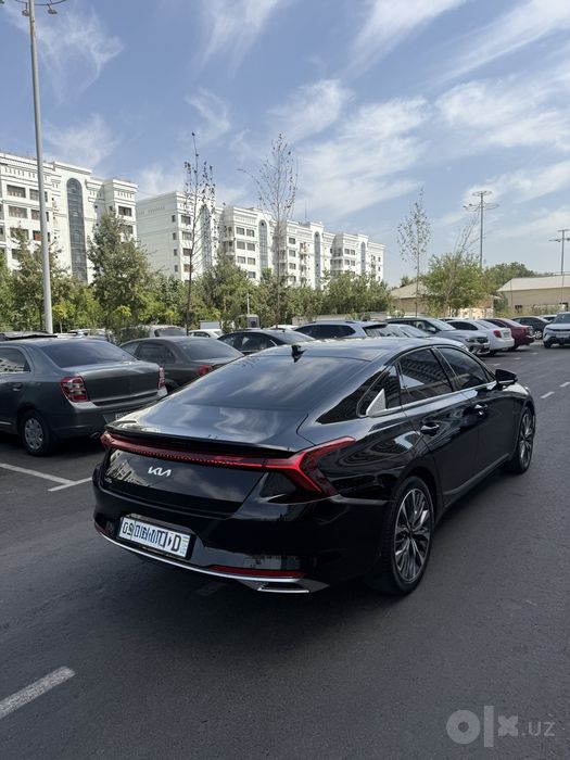 Kia k8 2023