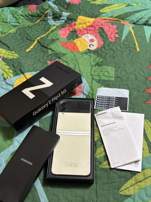 Samsung Z Flip3 5G