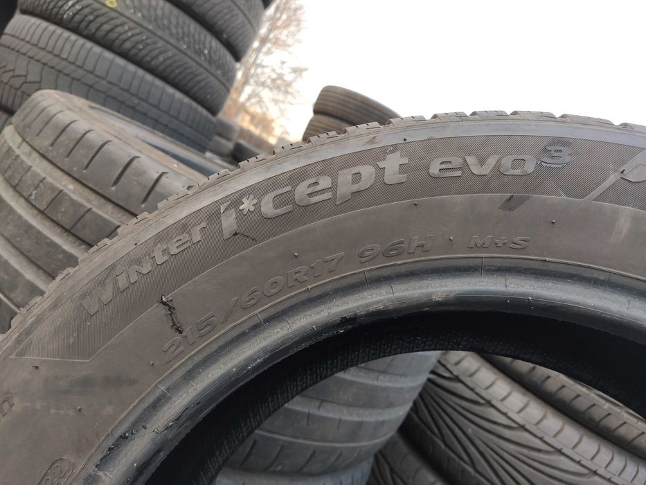 2бр Зимни Гуми 215 60 17 - Hankook - DOT 2022