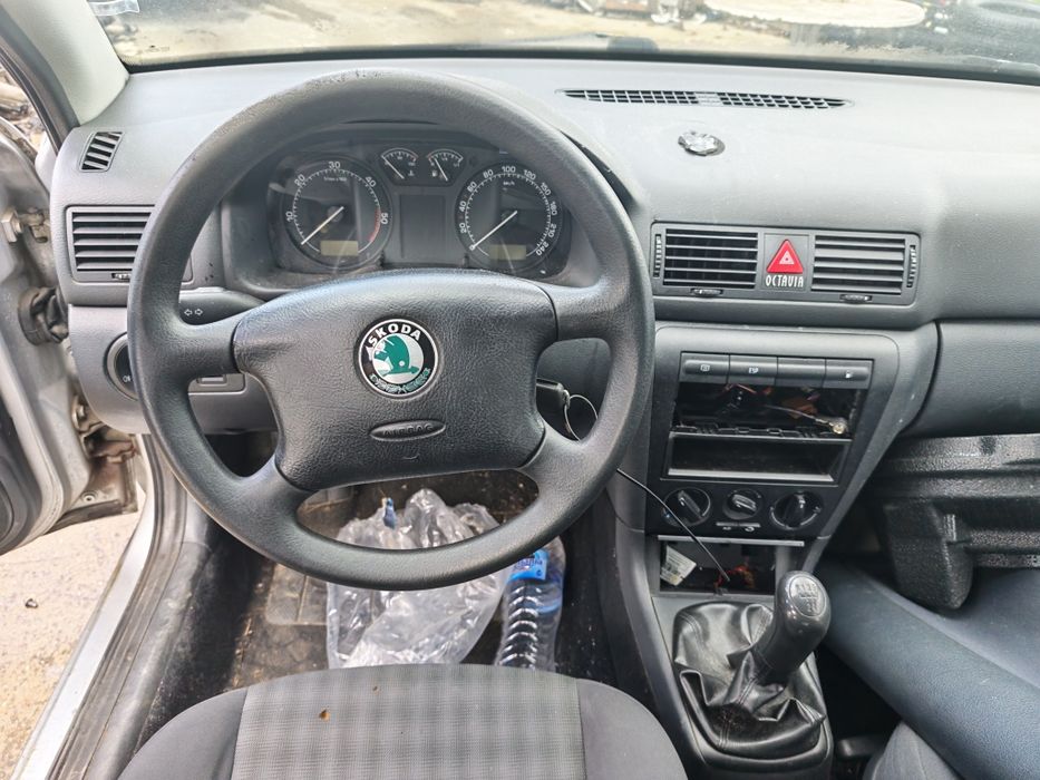 Skoda Octavia 1.9 TDI 101k. На части