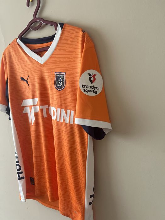 Eldor shomurodov original futbolka 14 basakshir