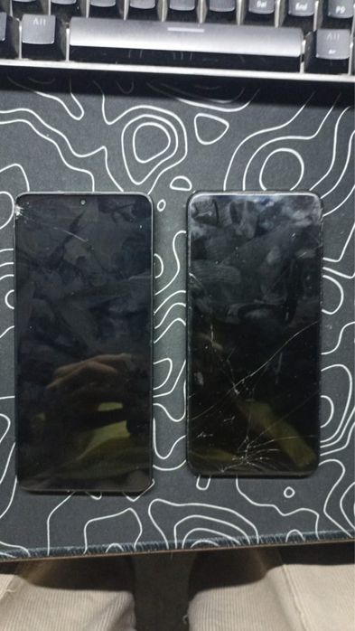 Обменяю 4 телефона