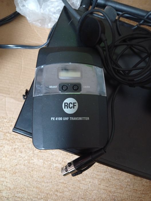 RCF  микрофона система . Топ оферта.