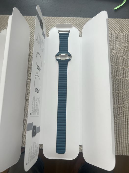 Apple watch Leather Loop Large - Оригинални два броя каишки цвтетове Lemon and Peacock