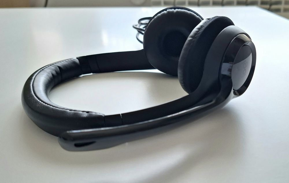 Căști Logitech H390
