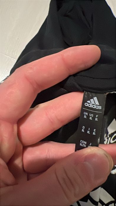 Hanorac Adidas barbati Xl (negru)