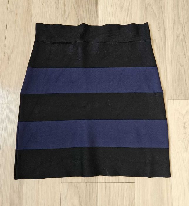 Къса бандажна пола Bcbgmaxazria - S