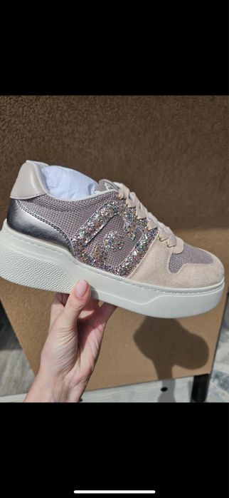 Lui Jo кецове чисто нови