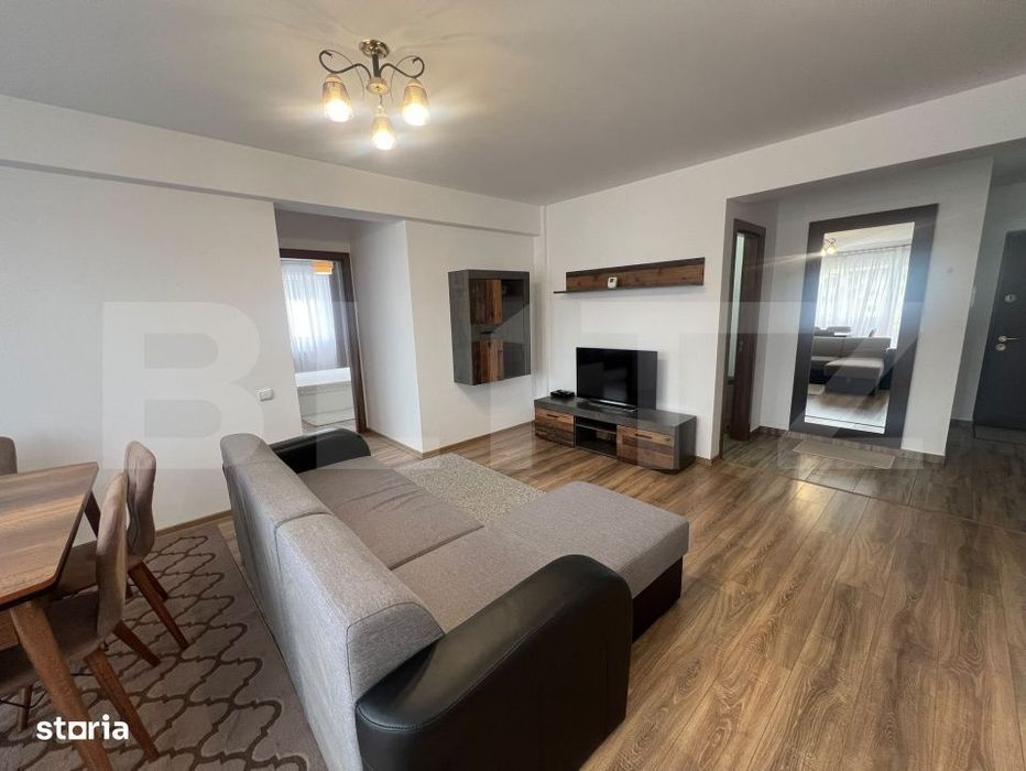 Apartament cu 3 camere, 69 mp, parcare, zona Florilor — fotografia 1