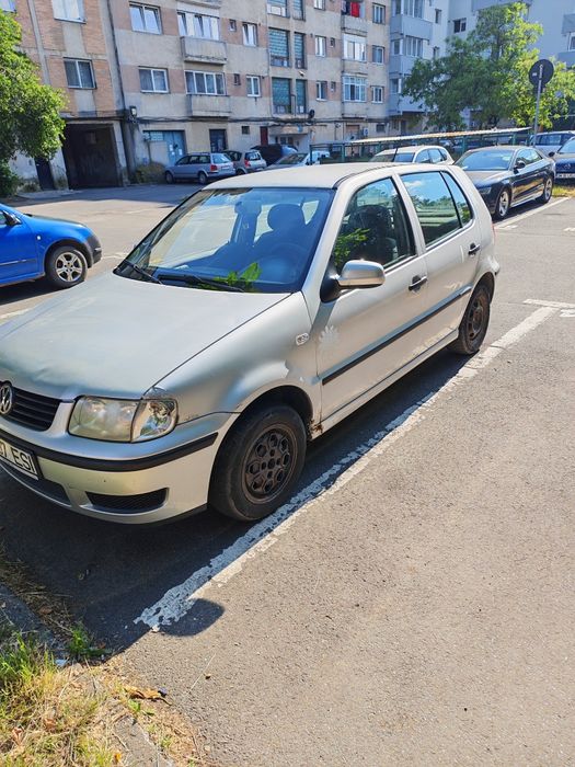 Vând vw polo 1,4 mpi
