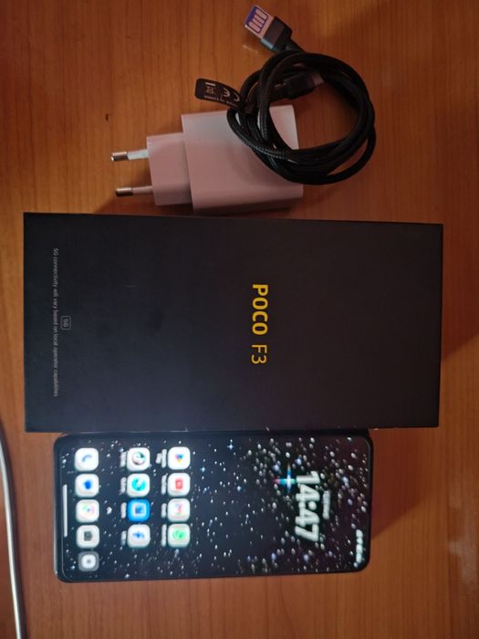 Poco f3 cu accesorii