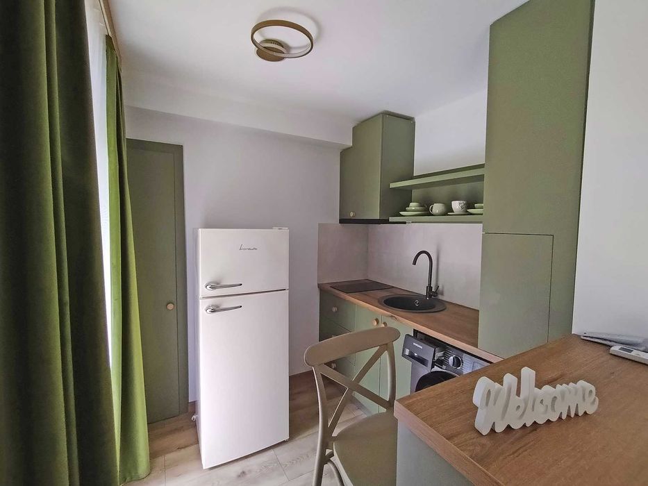 Inchiriez spatiu central Hunedoara