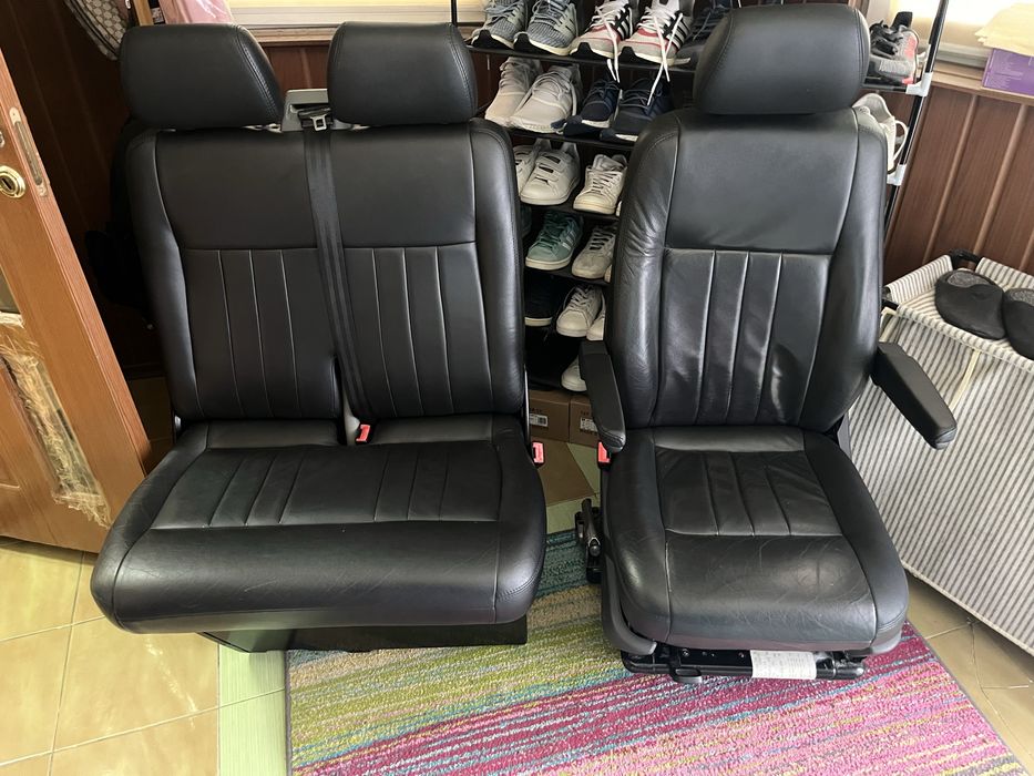 Scaun sofer piele cu cotiere Volkswagen Transporter Multivan Caravelle. Bancheta doua locuri piele.