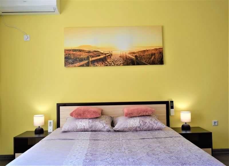 Дава се под наем Двустаен апартамент в Бургас, Възраждане - 65 кв.м за 200 € - Снимка #1