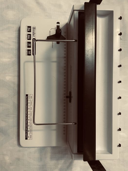 Переплетная машина на металлическую пружину