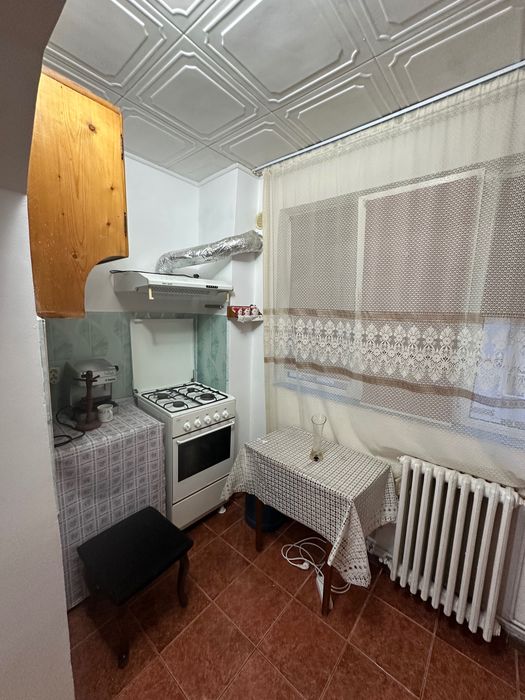 Apartament de închiriat