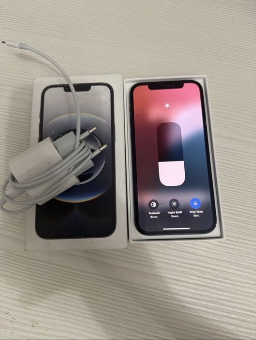 срочно продам айфон 12 128гб