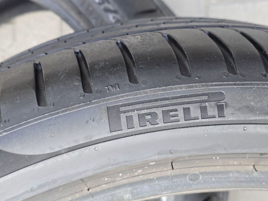 255 40 21 Pirelli
