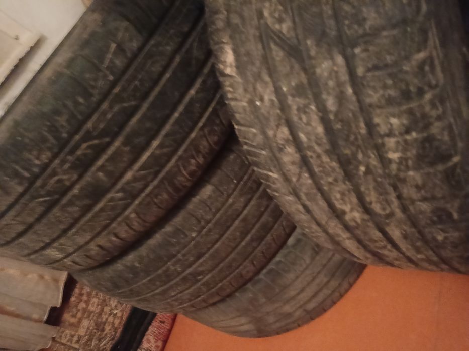 Шины bridgeston летний  225/55/17