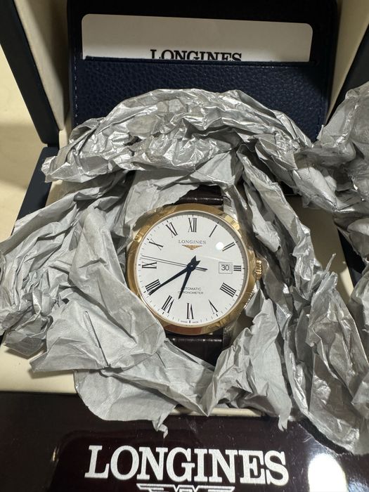 Longines Record Men’s Automatic Gold Bezel 38,5 mm