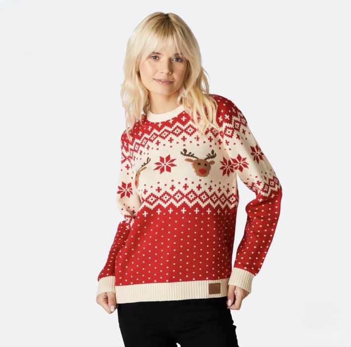 Коледен пуловер с елени