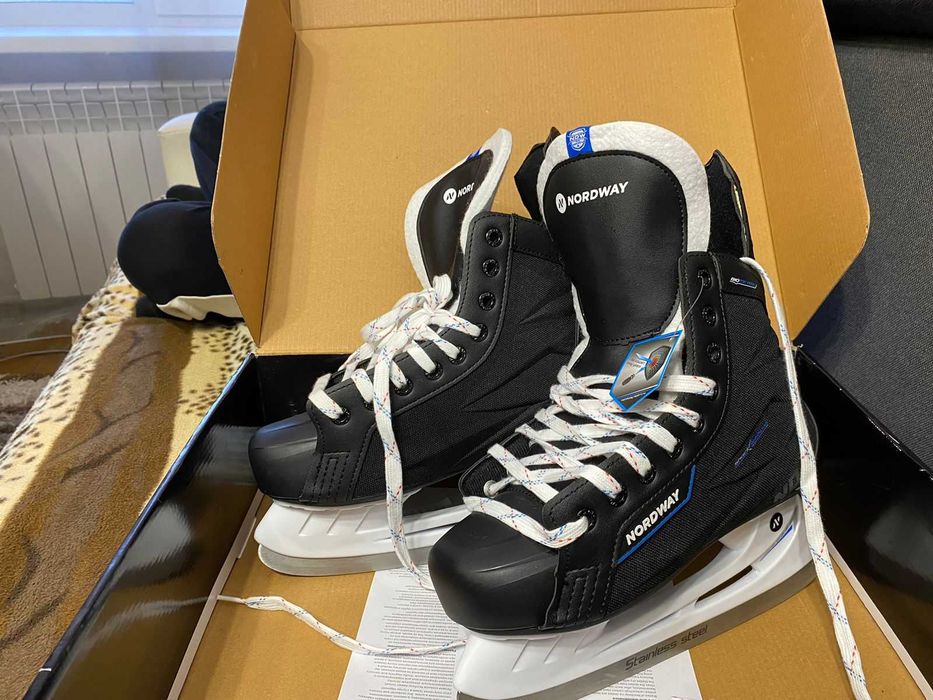 продам коньки детские